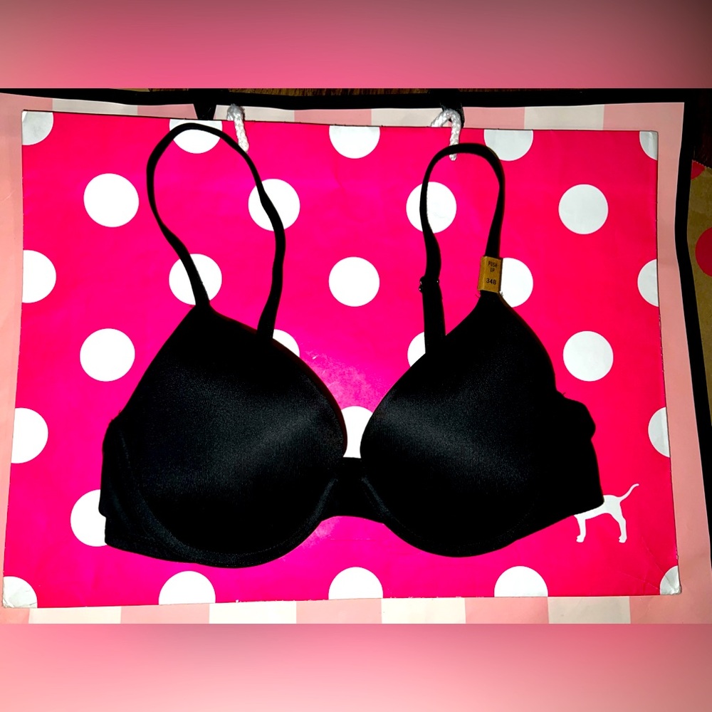 NWT VS PINK SIZE 34B WEAR EVERYWHERE PUSH-UP. SOLID BLACK WITH LOGO TAG.